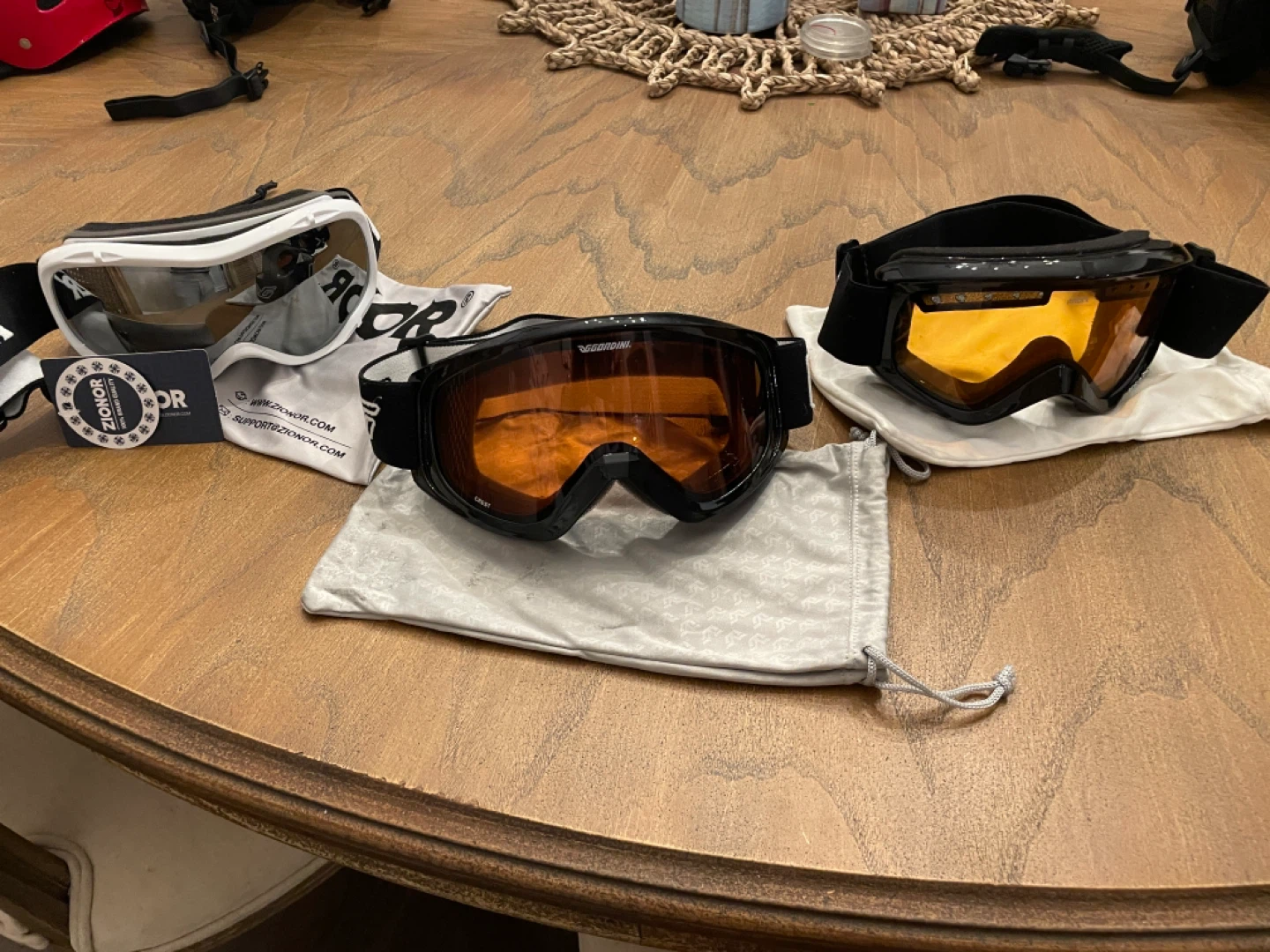 Ski Goggles: Zionor & Guardini
