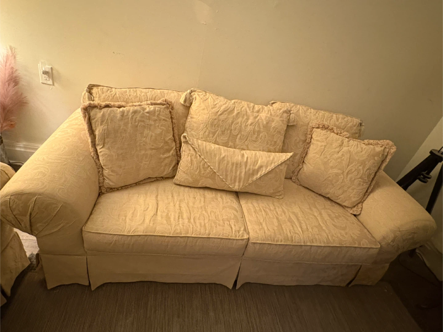 Floral Patterned Loveseat Sofa
