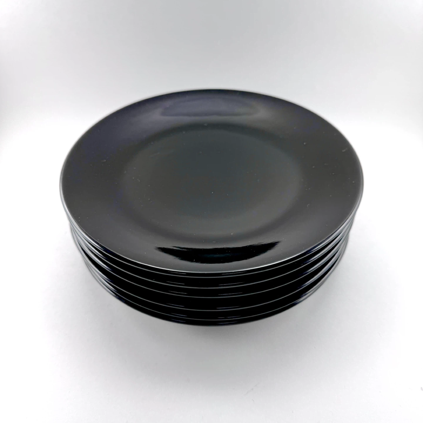 Set of 6 Gibson black dessert plates