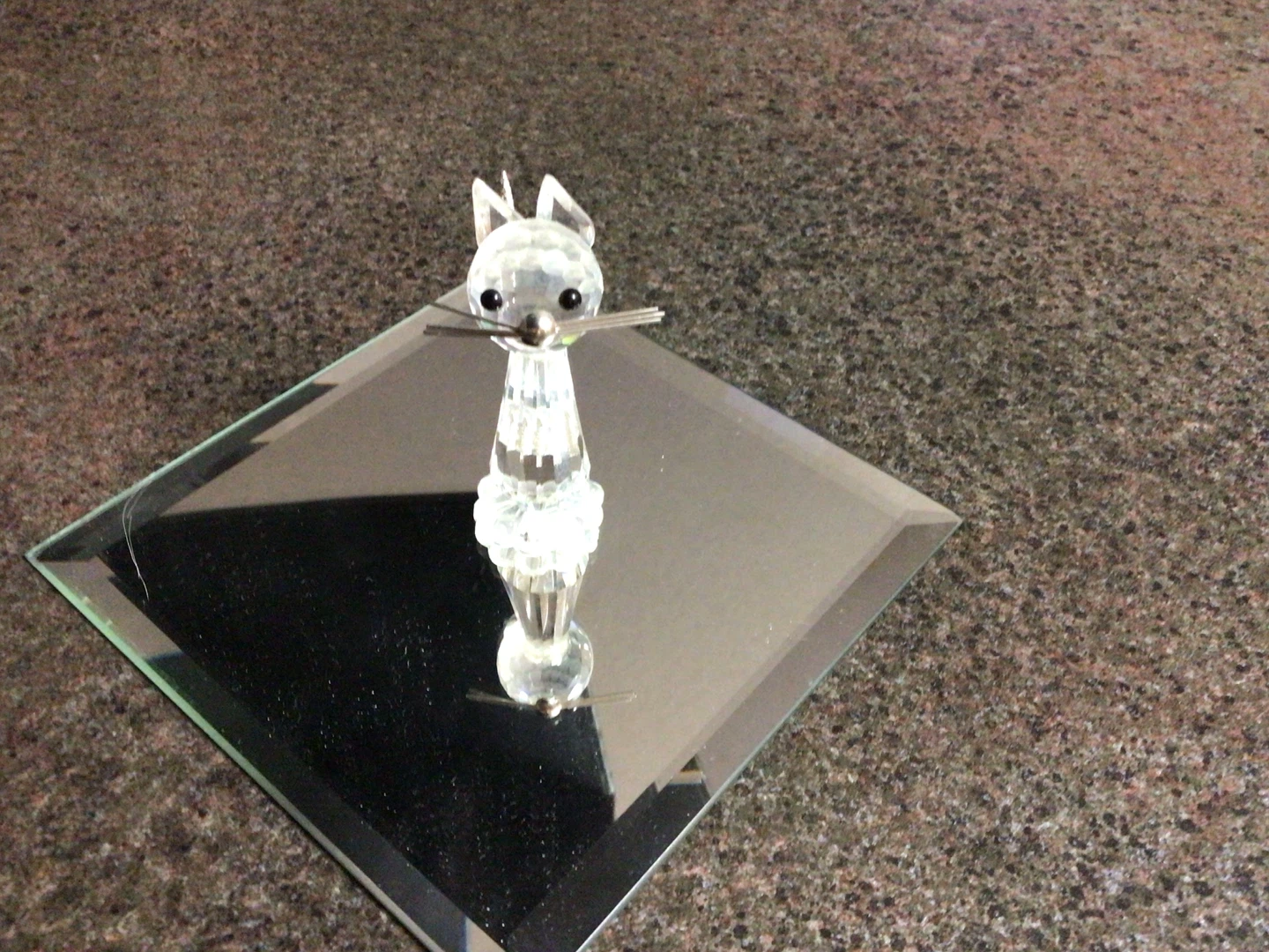 Beautiful Crystal Swarovski Cat Figurine - photo 4