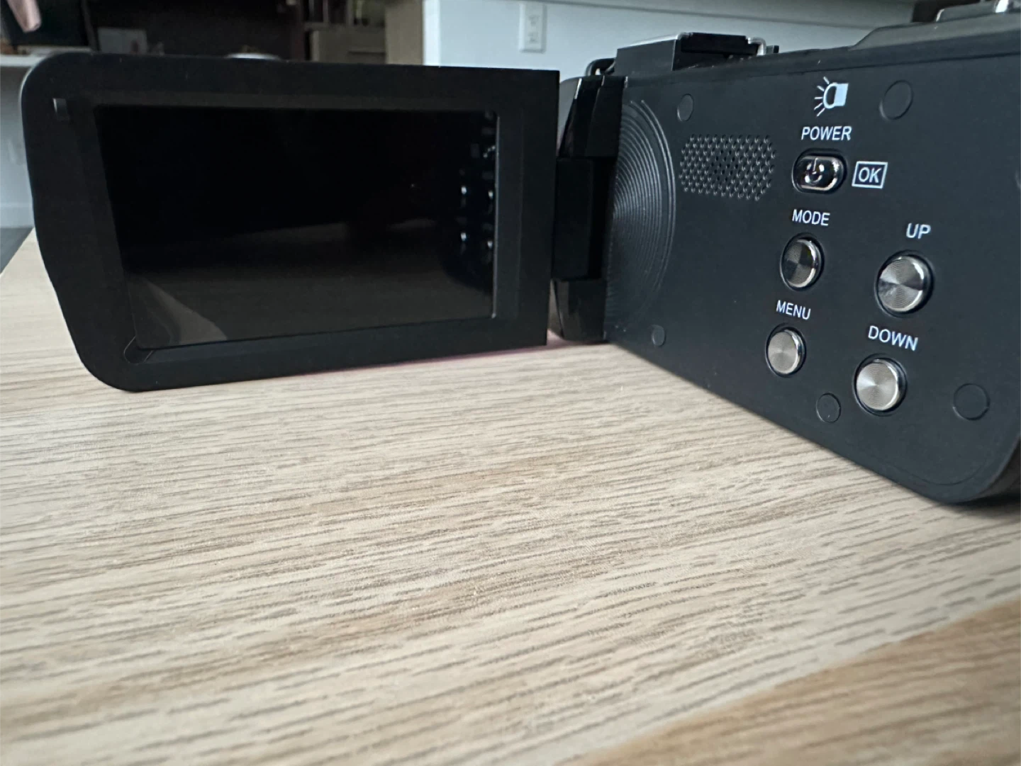 2.7K High Definition Camcorder - photo 4