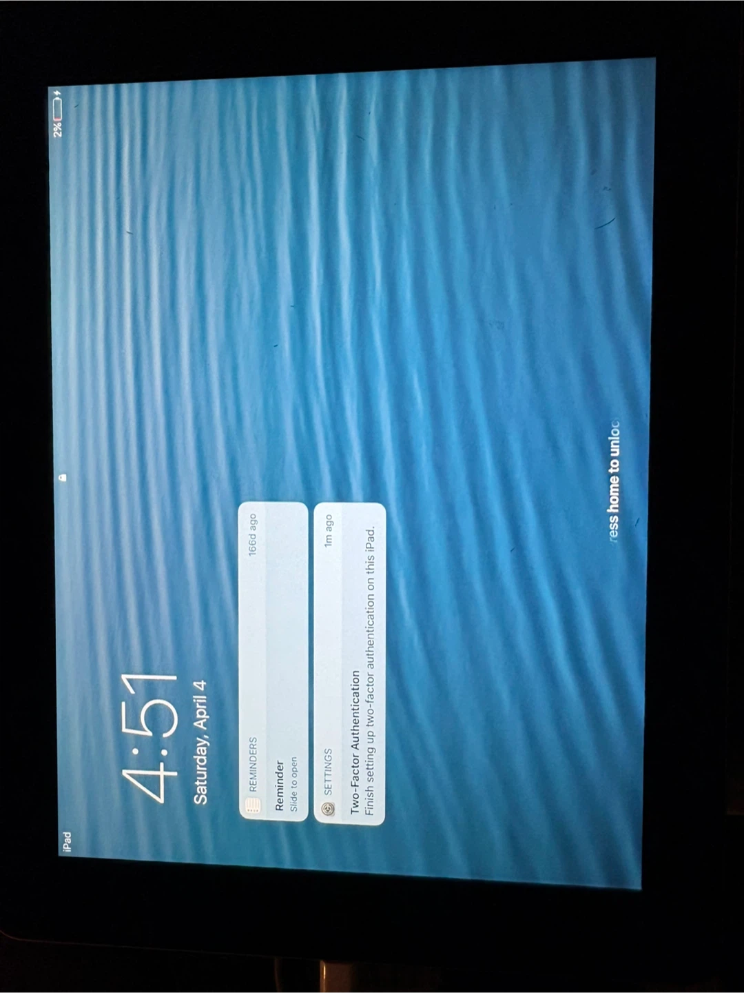 iPad A1458 - photo 2