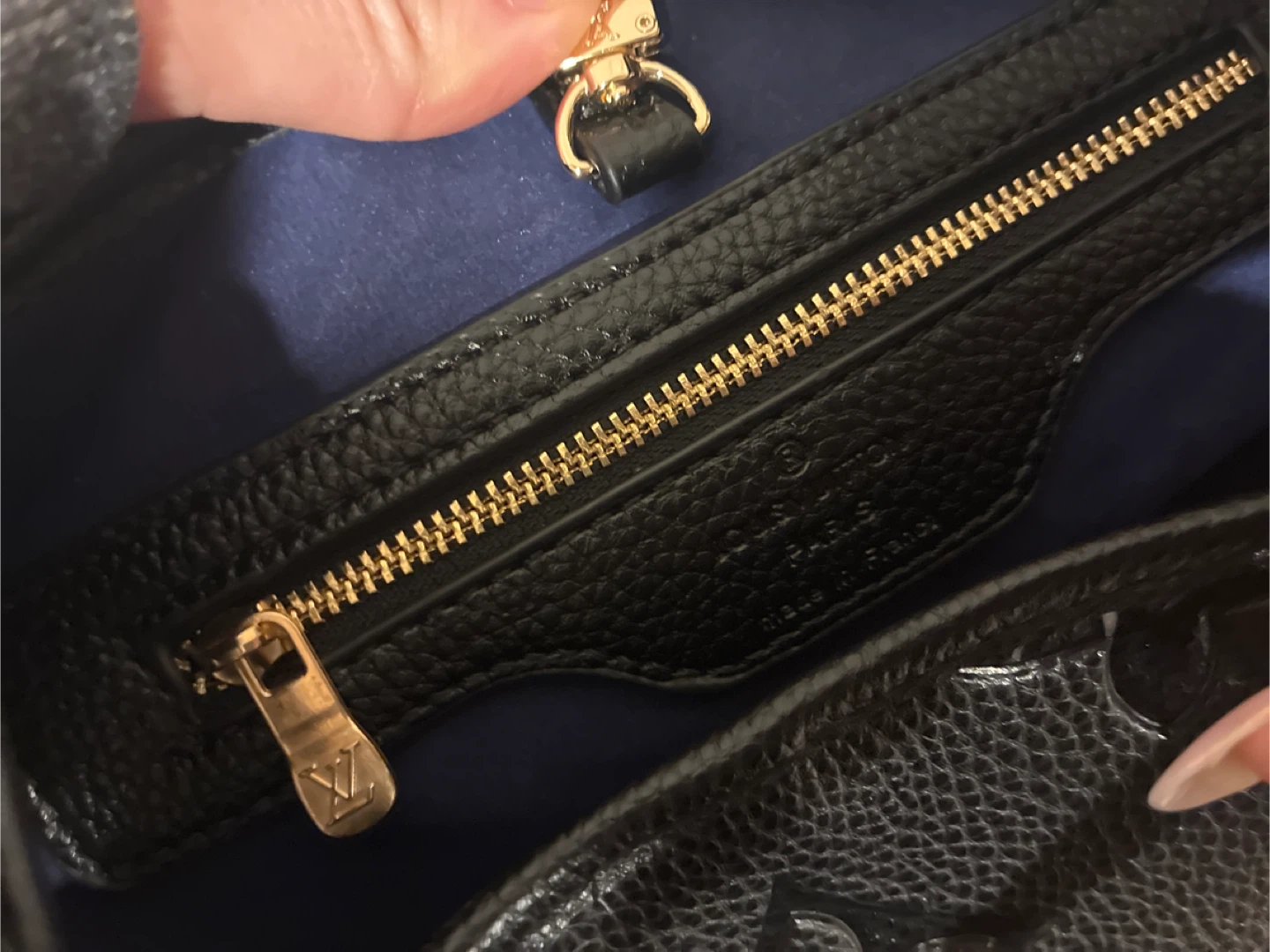 Louis Vuitton Empreinte Leather Tote Bag - photo 2