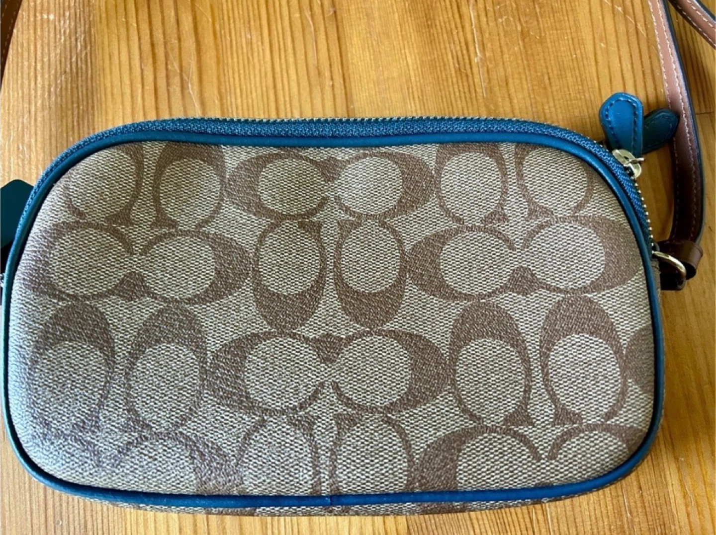 💯 Authentic *RARE* Coach Crossbody - photo 3