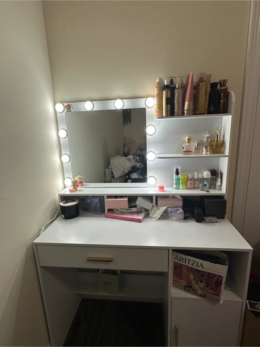 Like-New Vanity with LED Mirror & Storage - photo 2