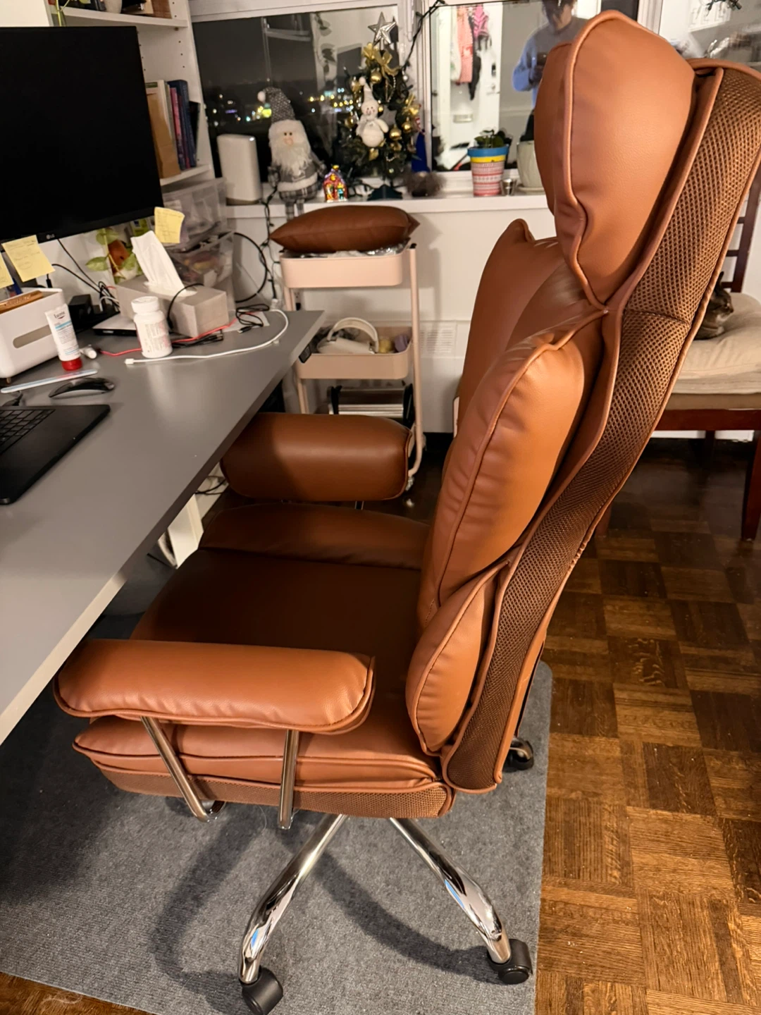 Brown Leather Executive Office Chair - photo 3