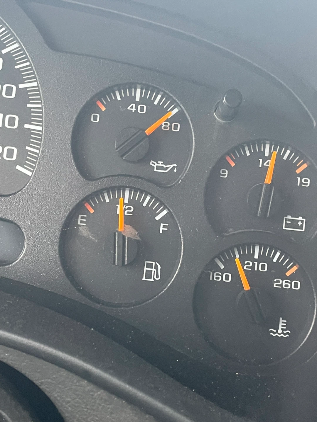 2005  Chevrolet Suburban SUV 1500 - photo 5