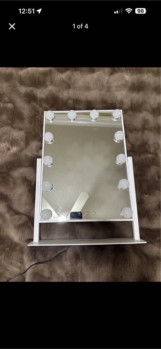 Hollywood Style Lighted Vanity Mirror
