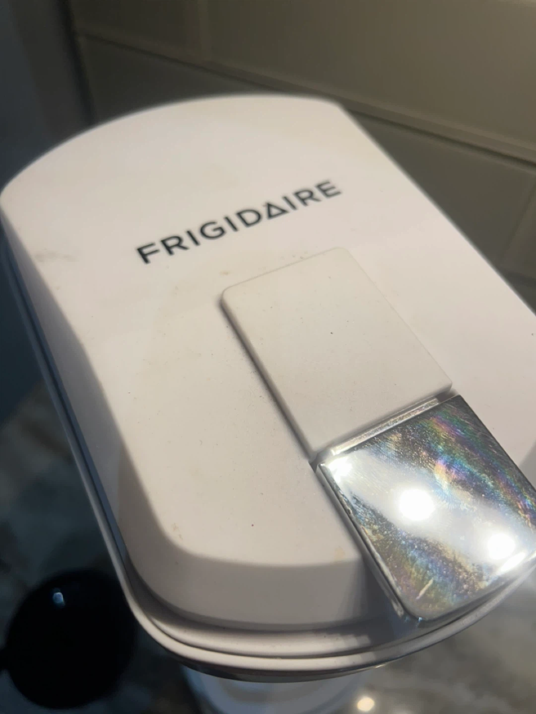 Frigidaire 2-in-1 Single Serve Coffee Maker - photo 3