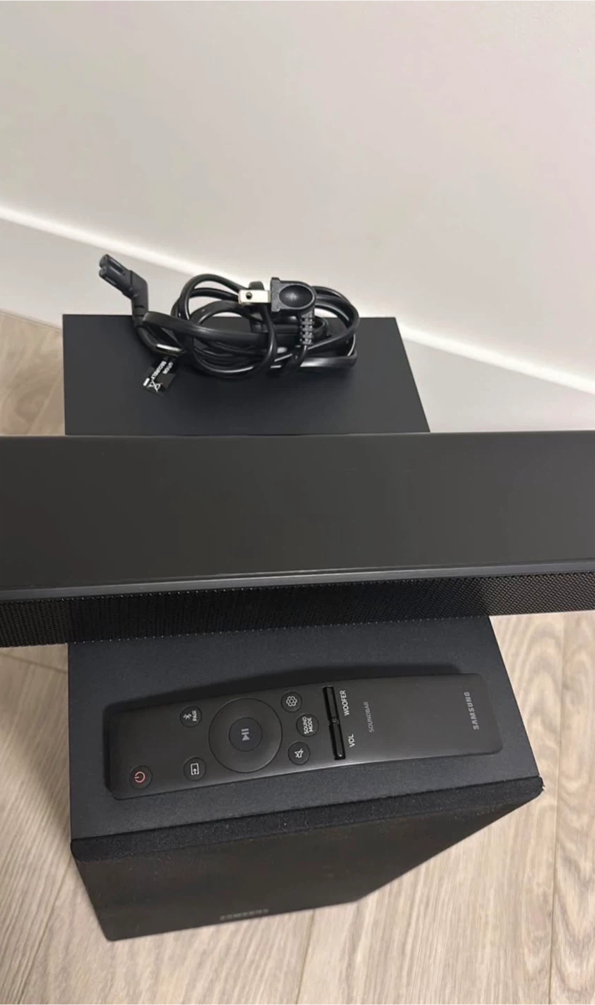 Samsung Soundbar with Subwoofer - photo 2