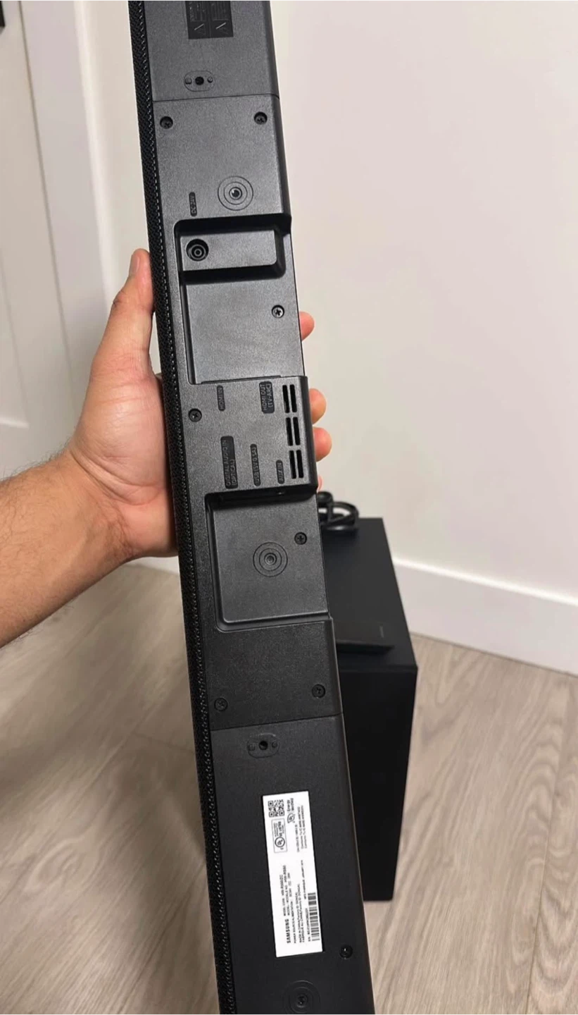 Samsung Soundbar with Subwoofer - photo 3