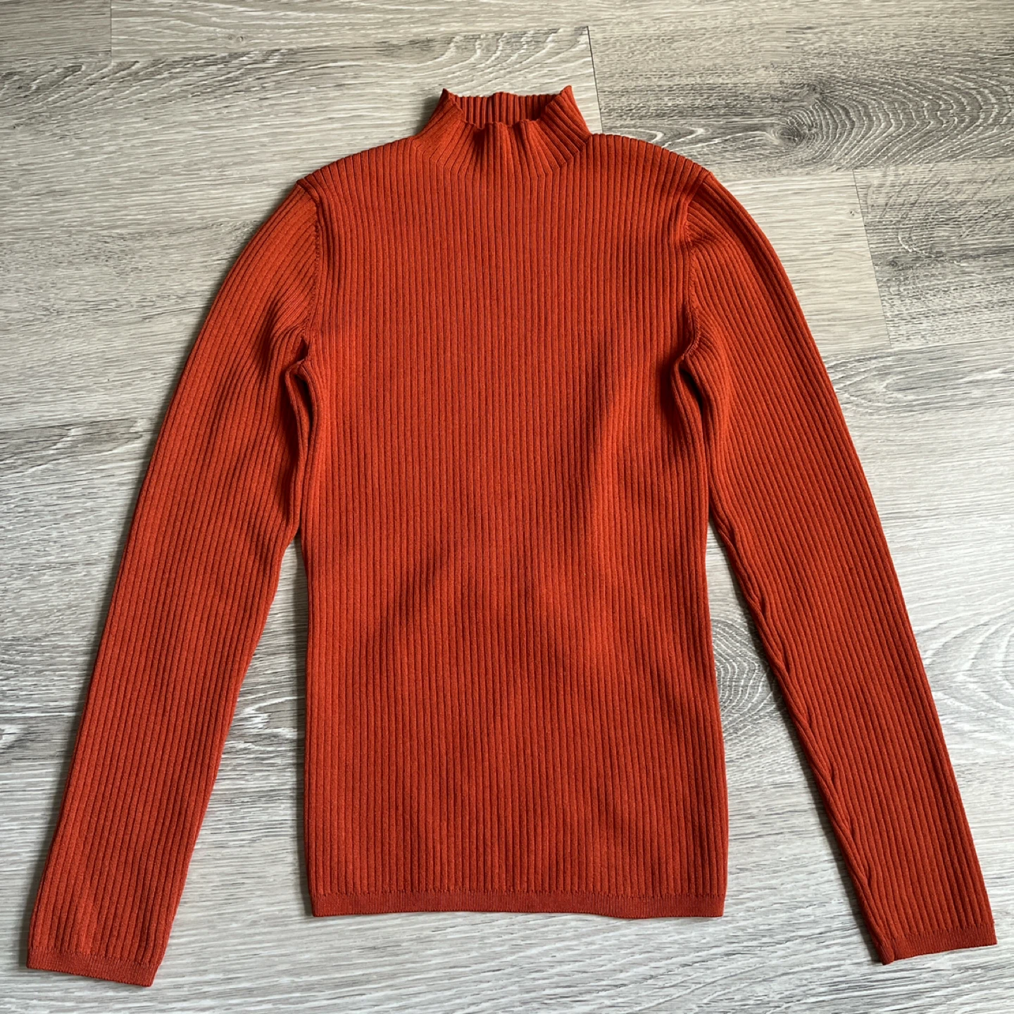 Aritzia Babaton Knit Longsleeve Top  - Size S