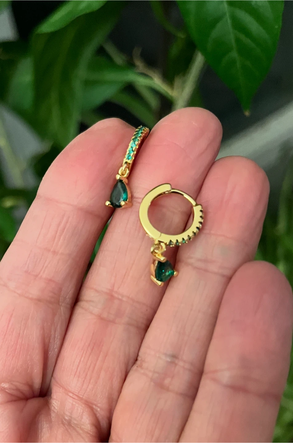 Gold plated Emerald  inspired Drop Earrings - photo 2