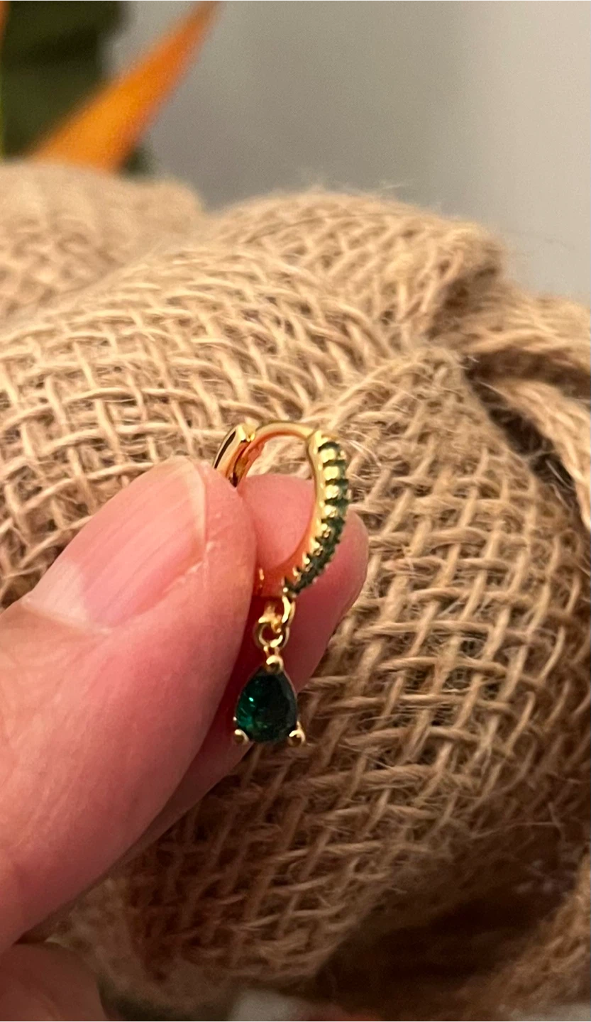 Gold plated Emerald  inspired Drop Earrings - photo 4