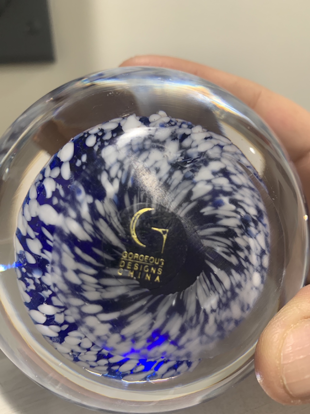 Gorgeous Designs Glass Paperweight - photo 2