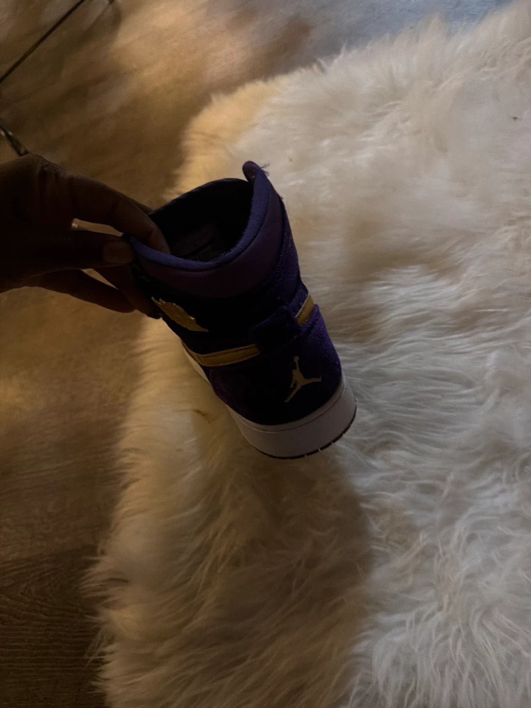 Air Jordan 1 Mid Purple Velvet - photo 3