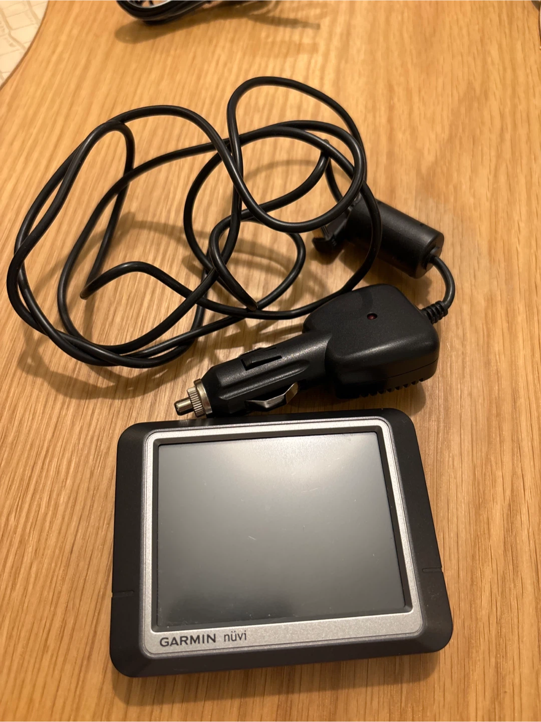 Garmin nüvi GPS Navigator