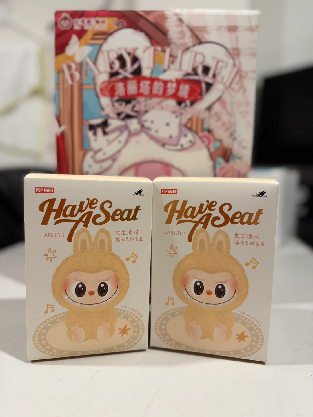 Pop Mart Have A Seat Labubu Blind Box - photo 3