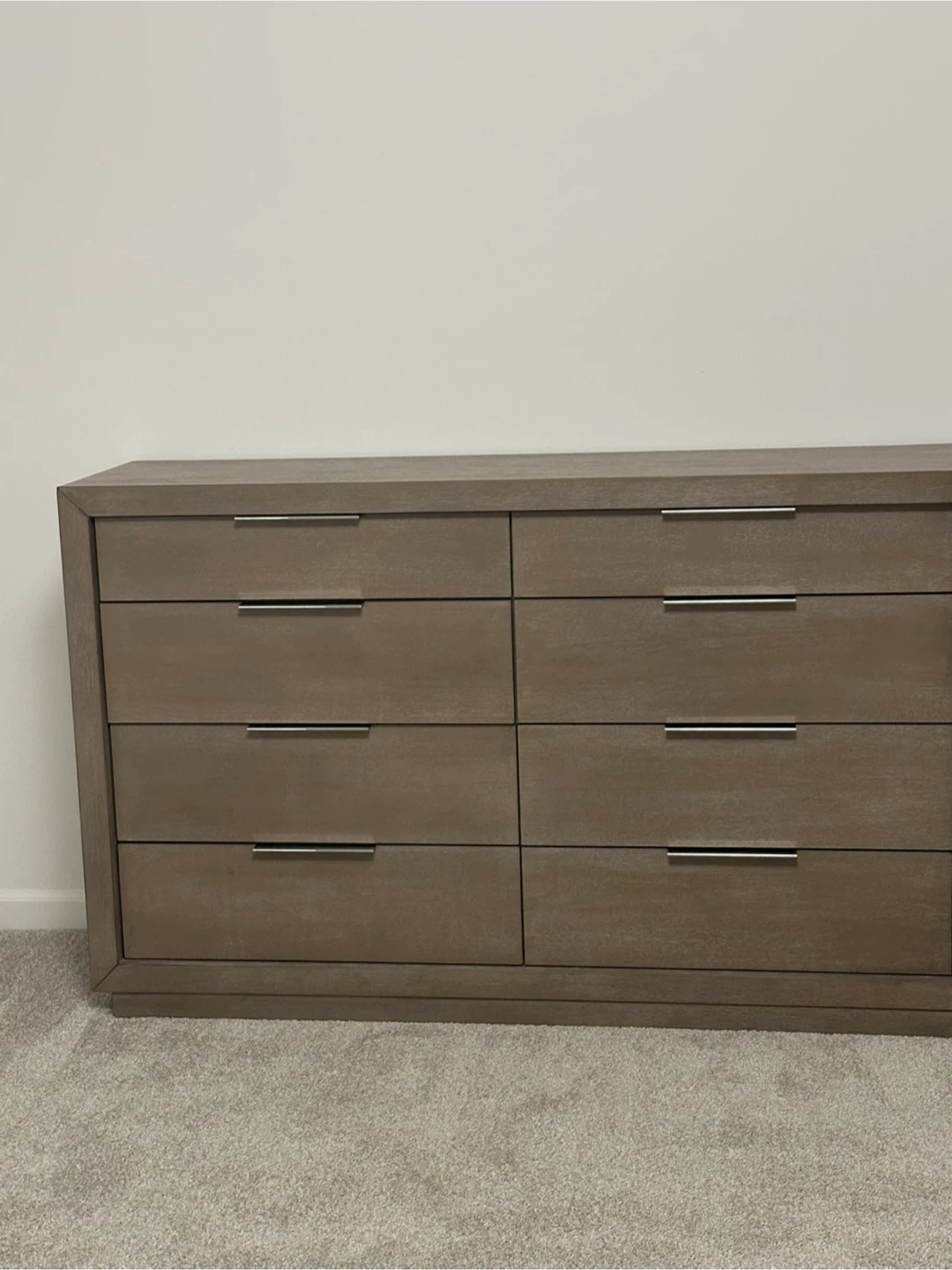 Solid Wood 8 Drawer Dresser