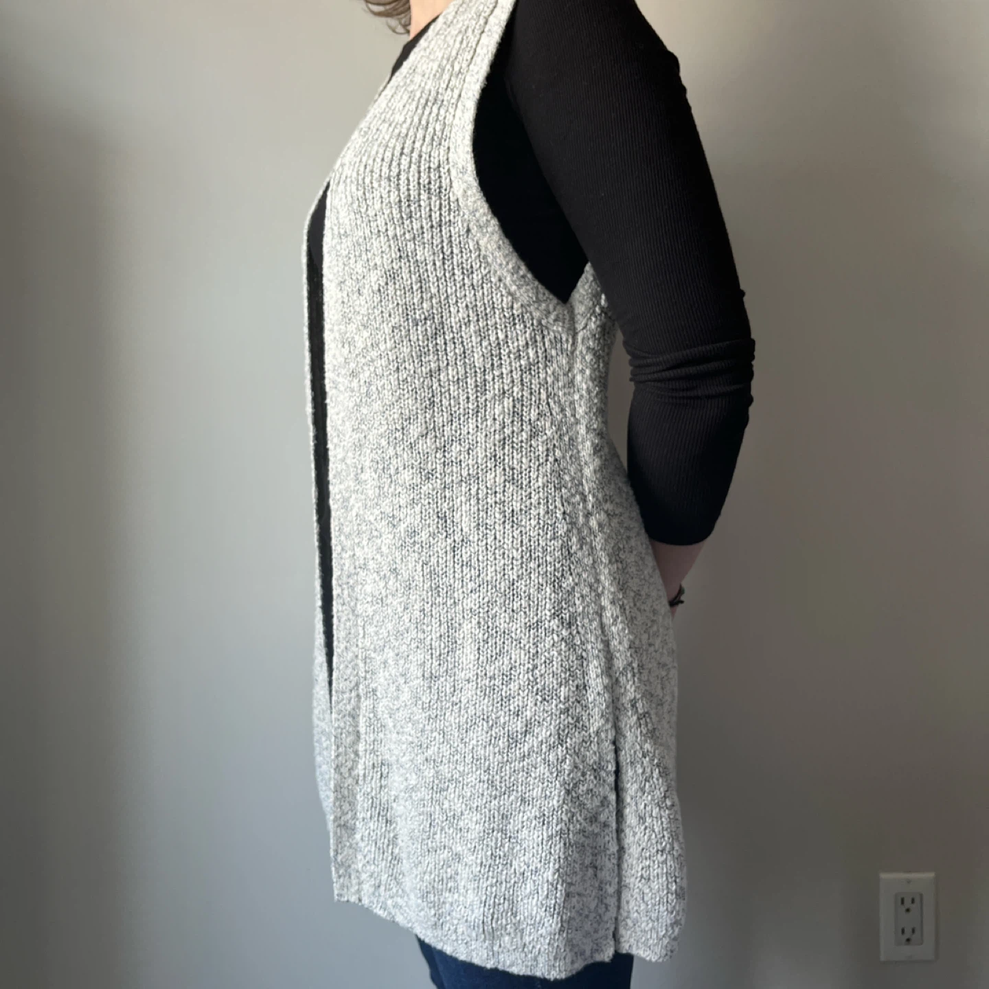 GAP Sleeveless Knit Cardigan Vest - Size M - photo 5