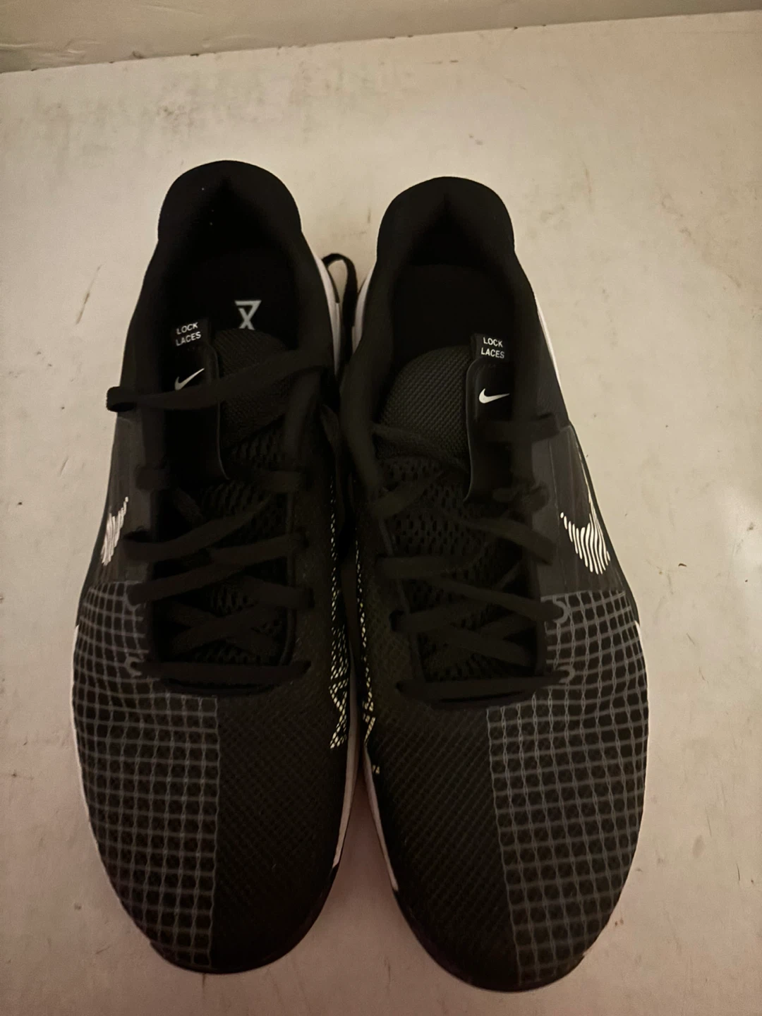 Nike  Shoes - Black, size 10