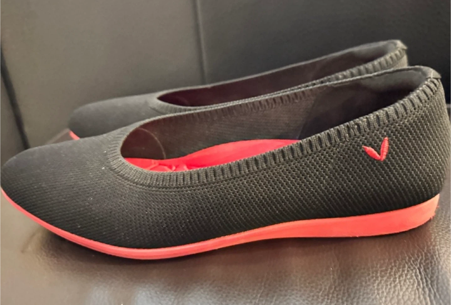 Vivaia women’s round toe Claire Walker flats. - photo 2