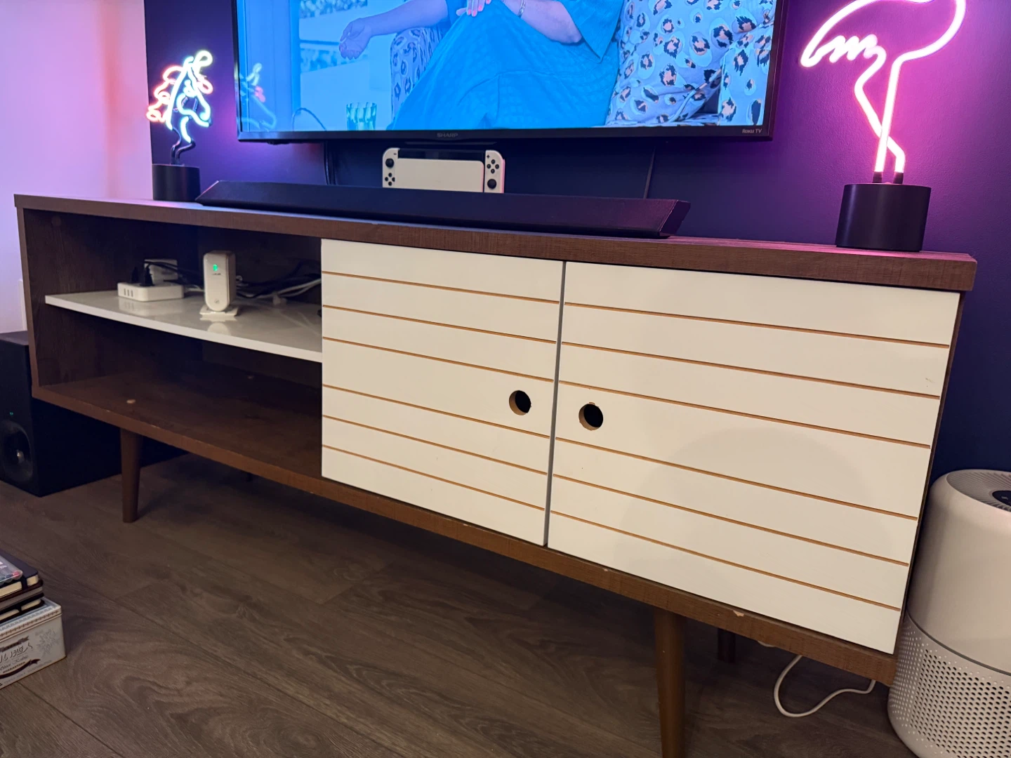 Mid-Century Modern TV Stand - photo 3