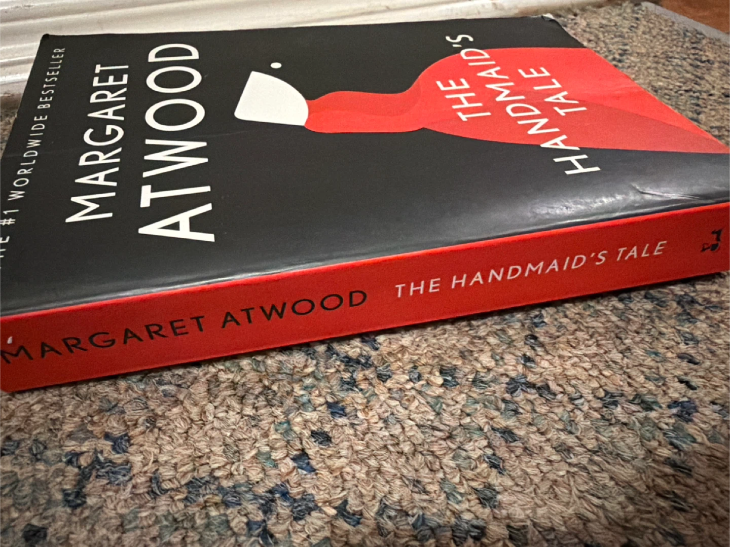 The Handmaid's Tale by Margaret Atwood - photo 2