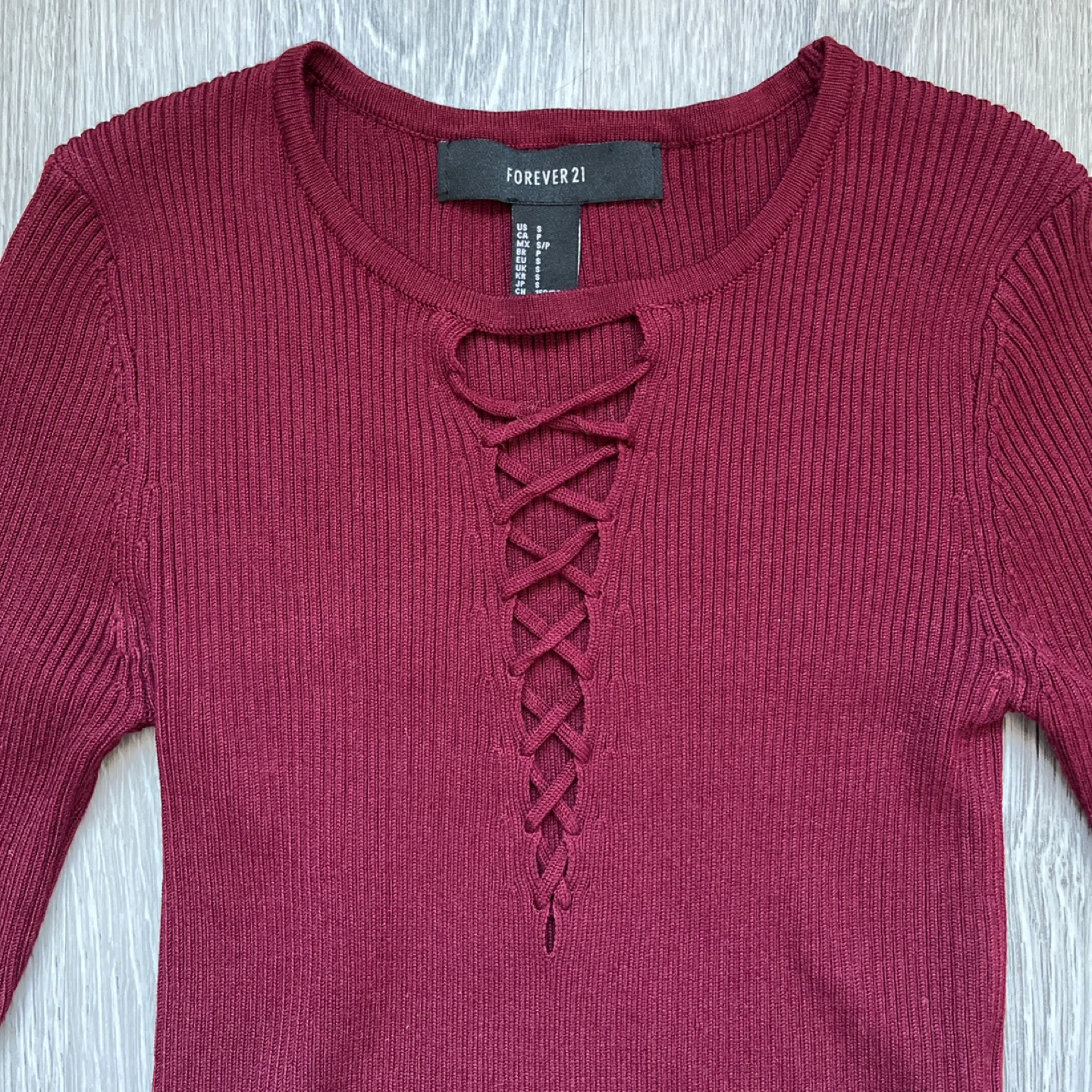 Forever 21 Longsleeve Crop Top - Size S - photo 3