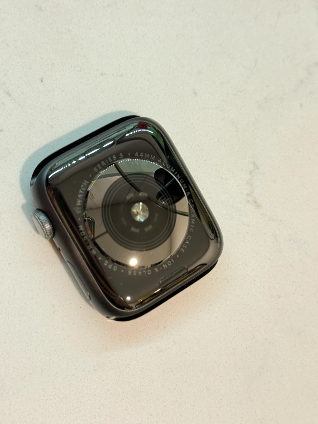 Apple Watch Series 5 44mm - photo 3