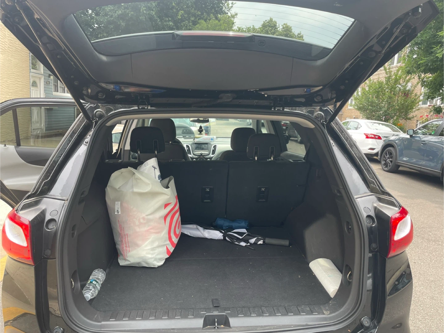 2019 Black Chevy Equinox SUV - photo 5