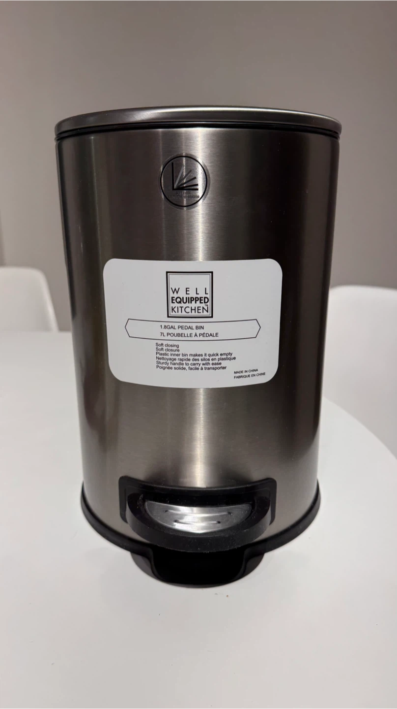 Brand new & unsed 7L Pedal Bin - photo 4
