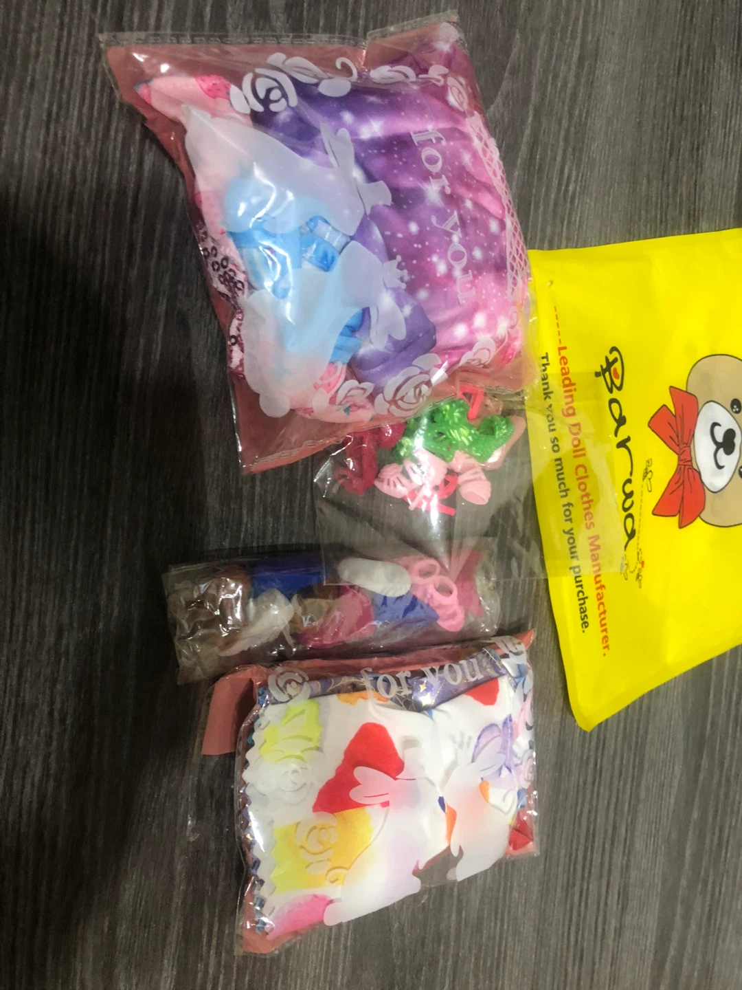 NEW-Barwa Doll Clothes & Accessories! - photo 2
