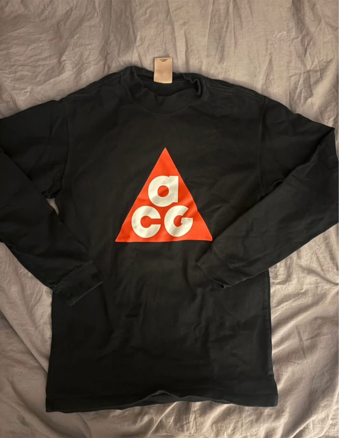 Nike ACG Long Sleeve Shirt - Size S