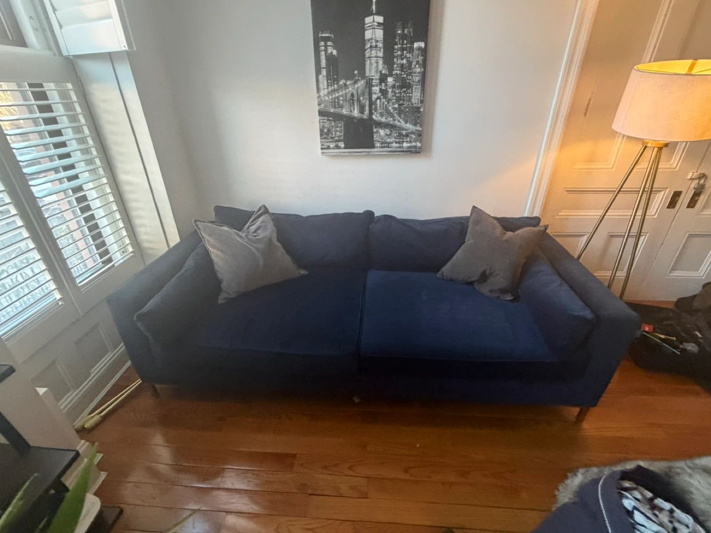 Navy Blue velvet Sofa Price includes NYC delivery - photo 2