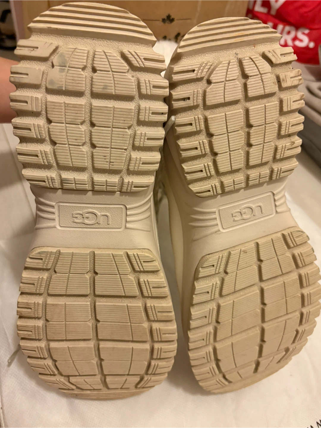 UGG White Leather Winter Boots - Size 7.5 - photo 3