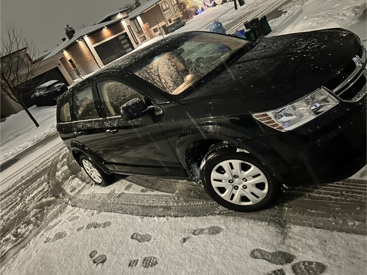 Black Dodge Journey SUV - photo 3