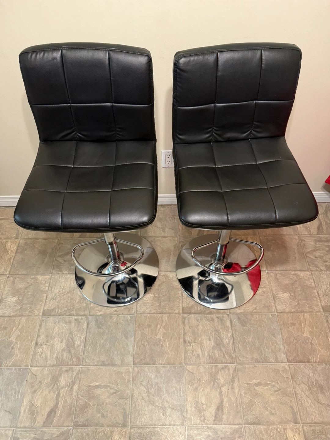 Set of 2 Black Adjustable Bar Stools - photo 2