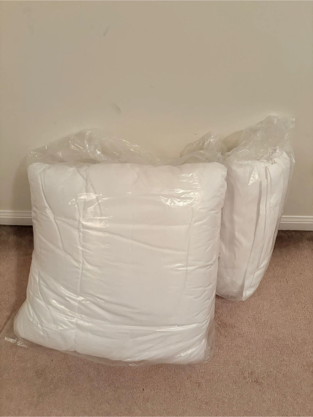 Endy New White King size blanket/ comforter set - photo 2