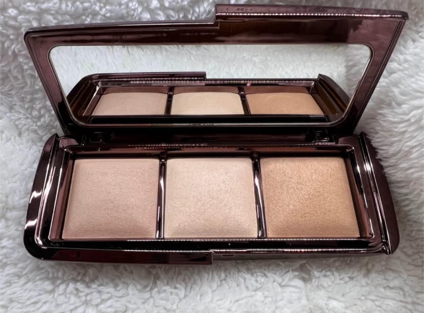 Hourglass Ambient Lighting Palette- Retails for $98 plus tax