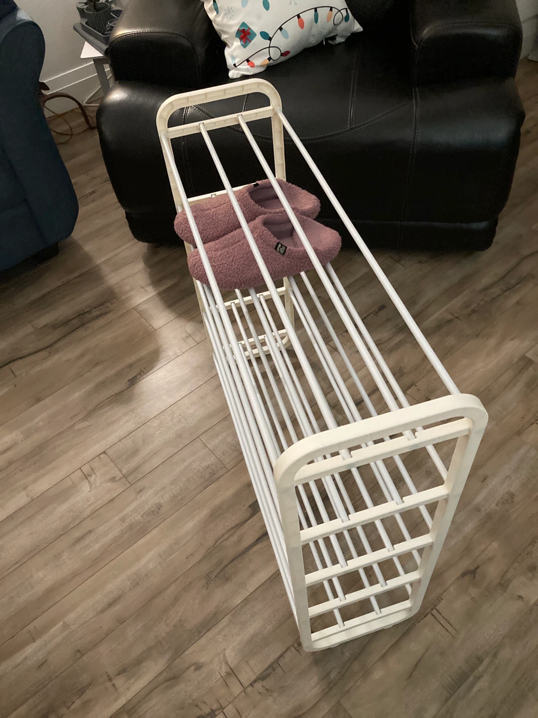FREE White Shoe Rack - photo 2