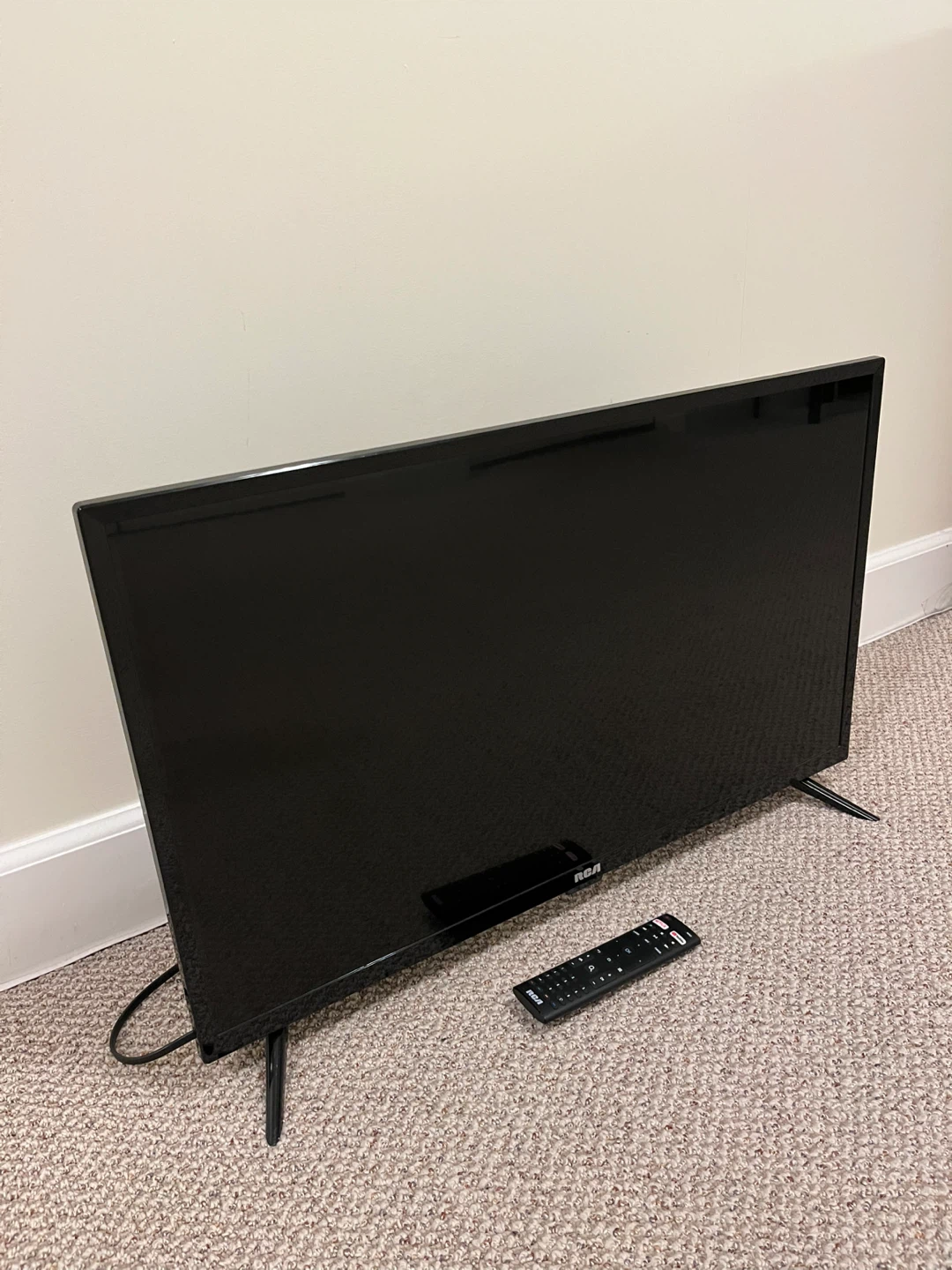 RCA TV with Remote