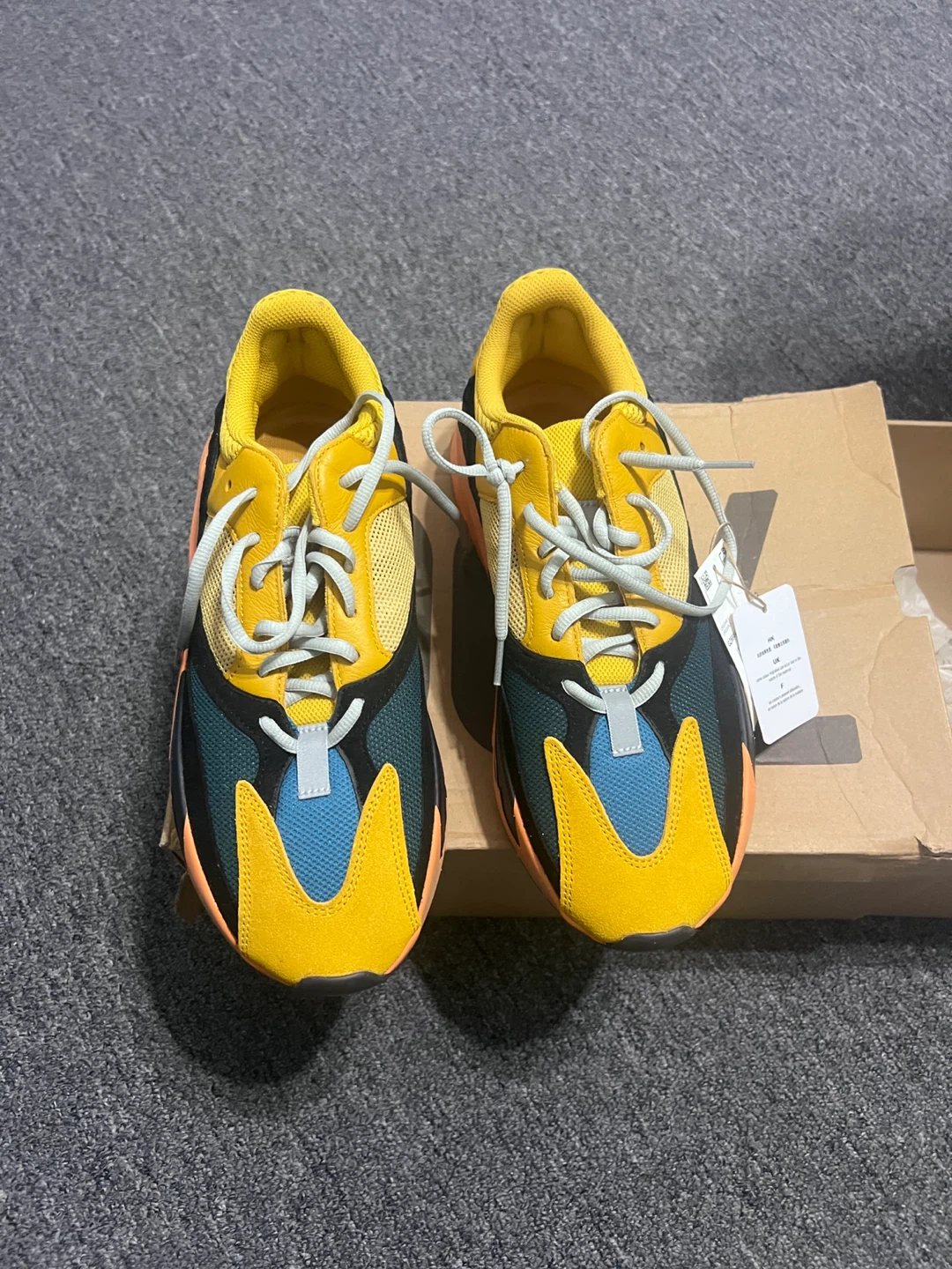 Adidas Yeezy Boost 700 'Sun' Size 11