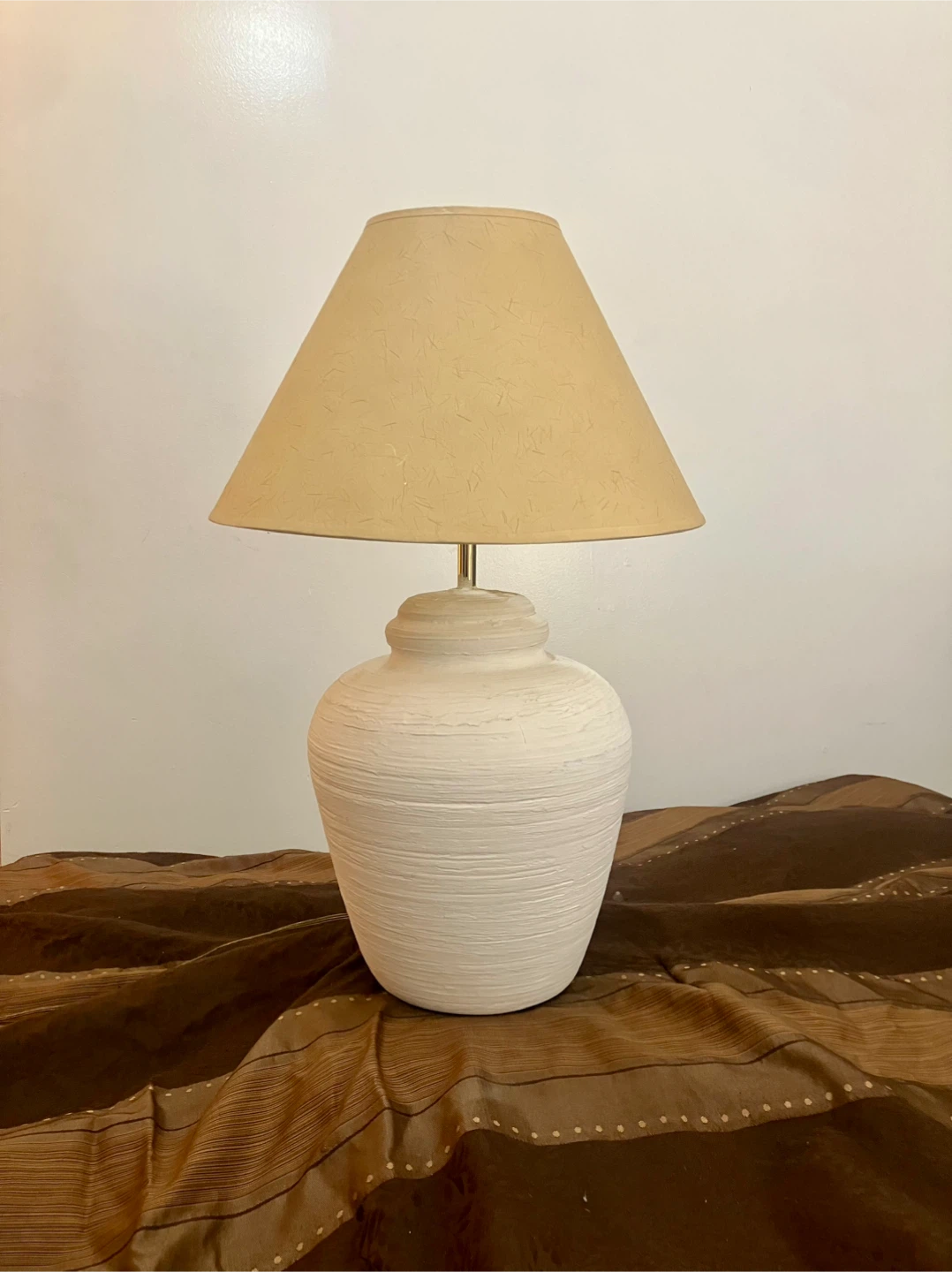 Vintage Alsy Large Beehive Table Lamp - 26” x 15”