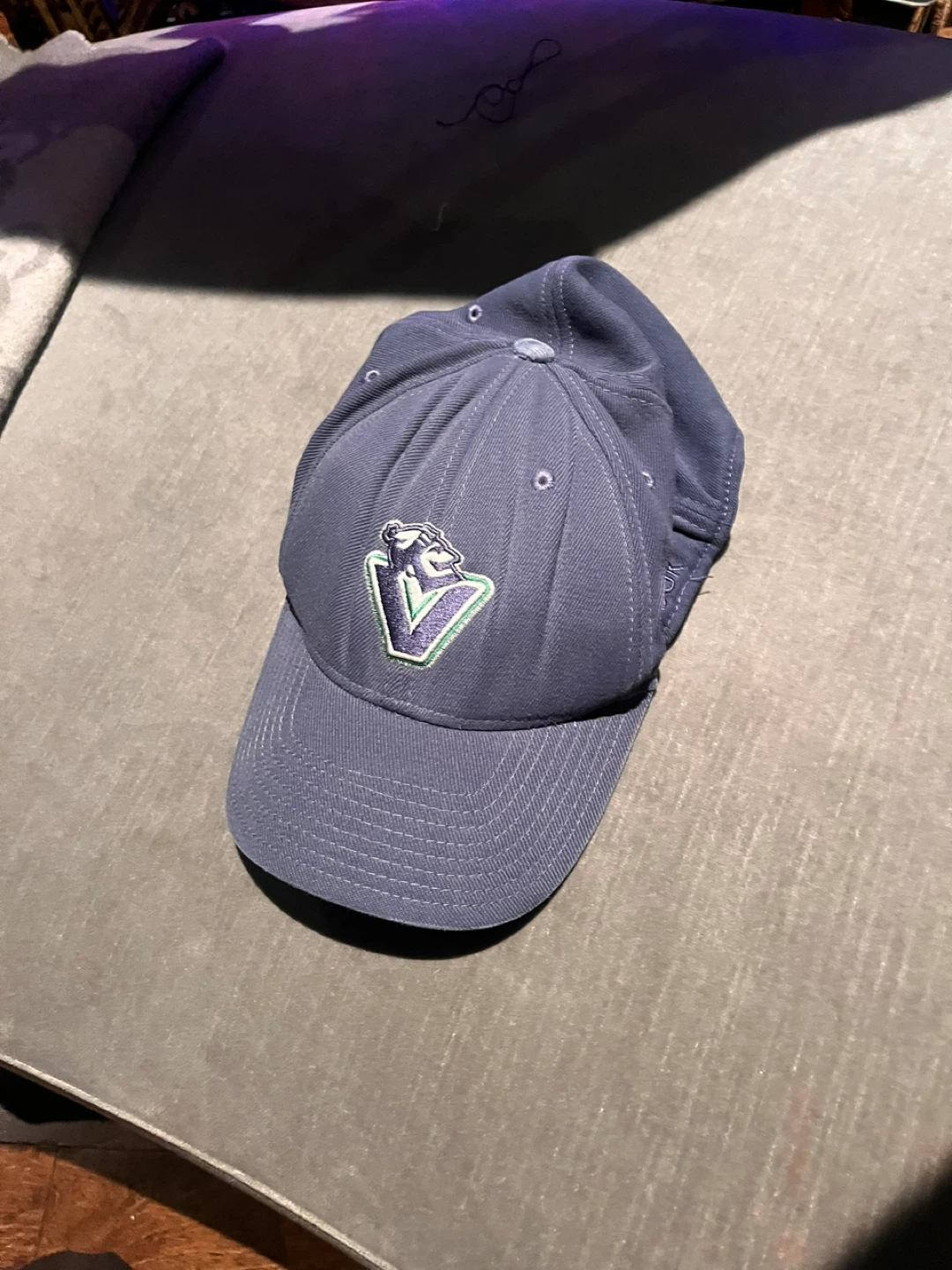 Reebok Vancouver Canucks Hat - L/XL - photo 2