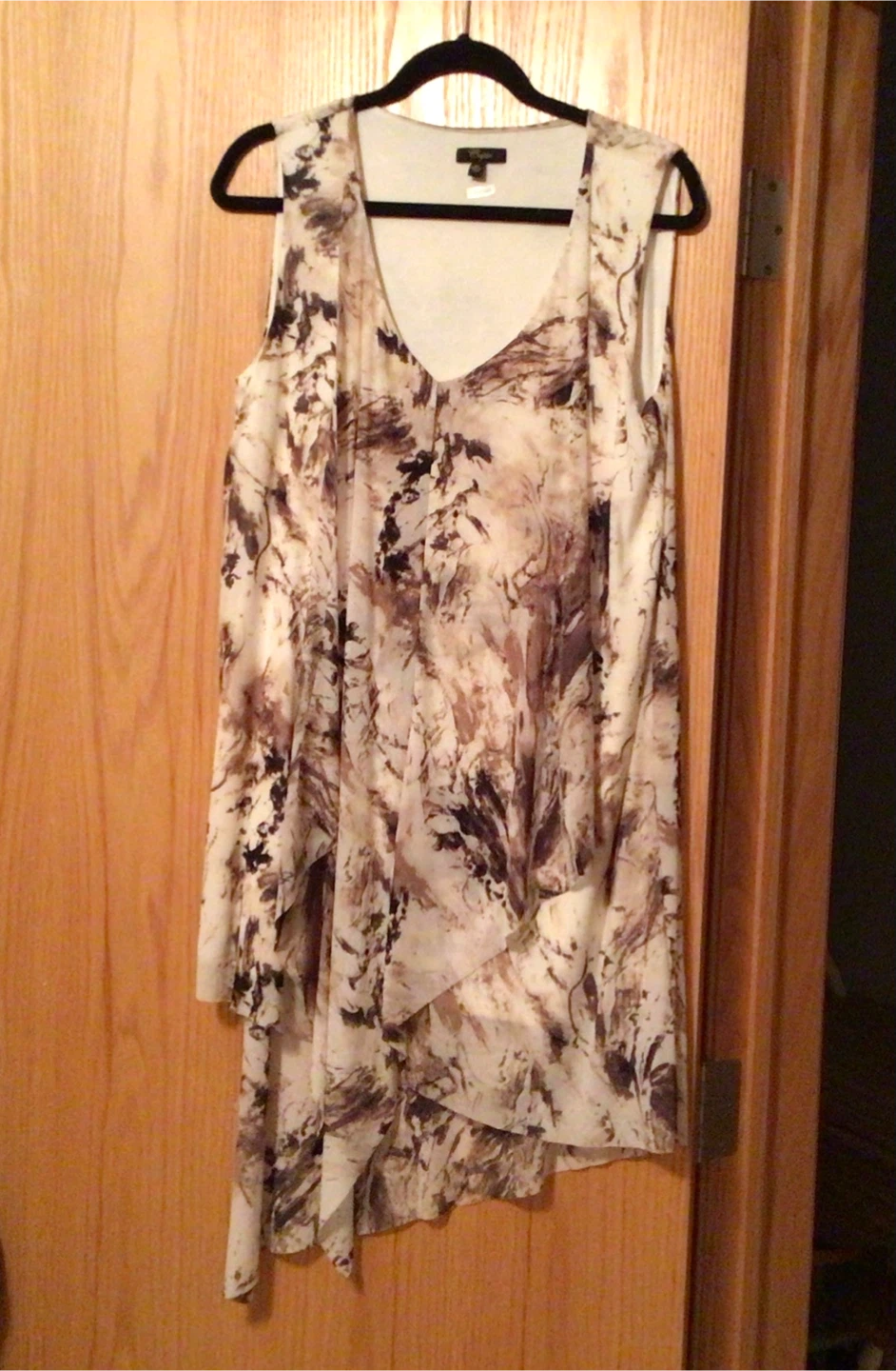 Sleeveless Dress - Size X Large seems more like Large,never worn - photo 2