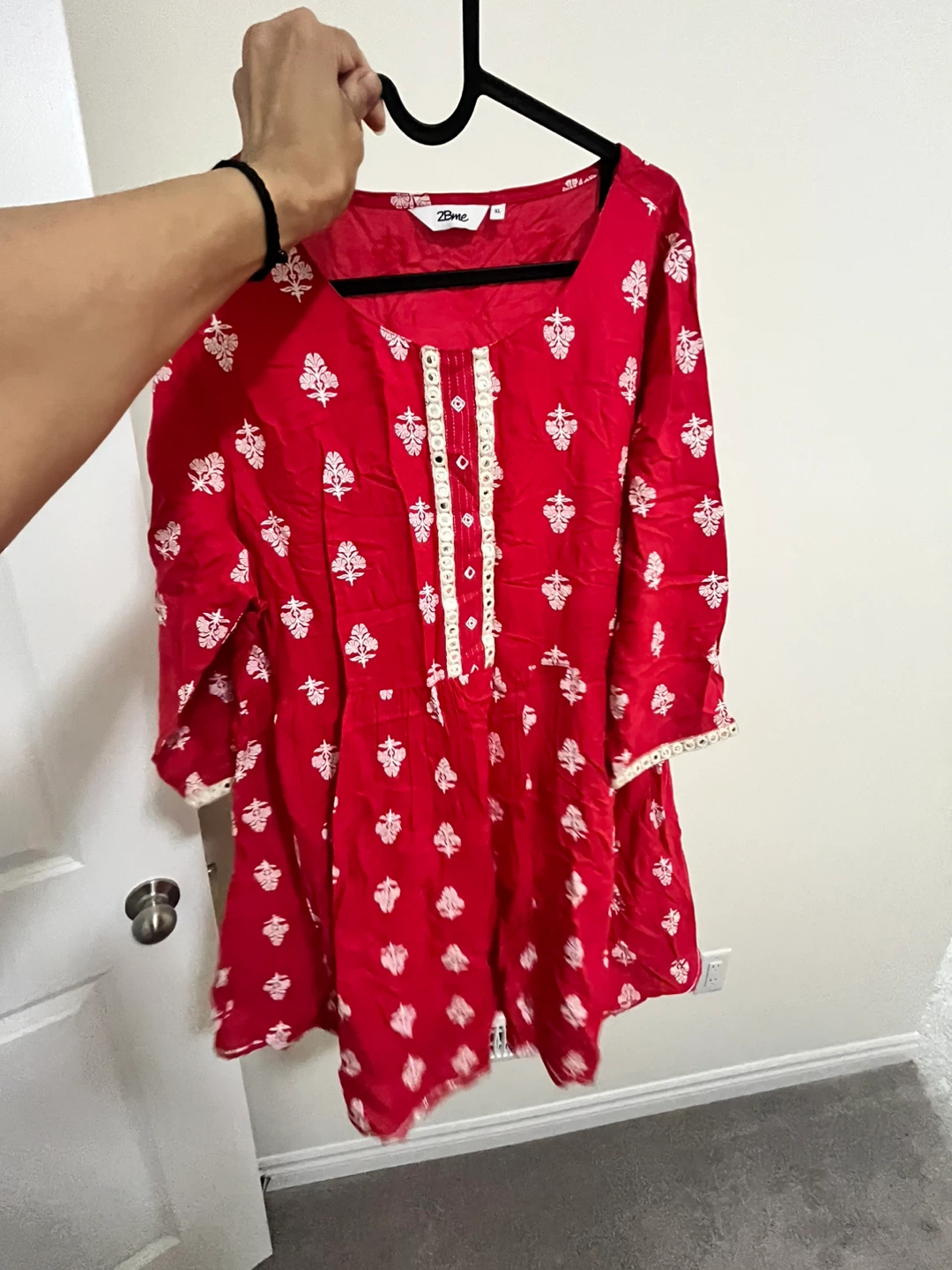 2Bme Red & White Patterned Tunic Top - photo 2