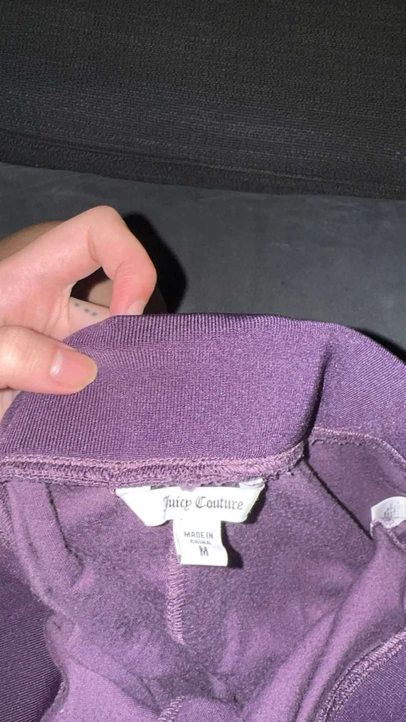 Juicy Couture Purple Velour Pants Size M, Worn atleast 4-5 times - photo 2