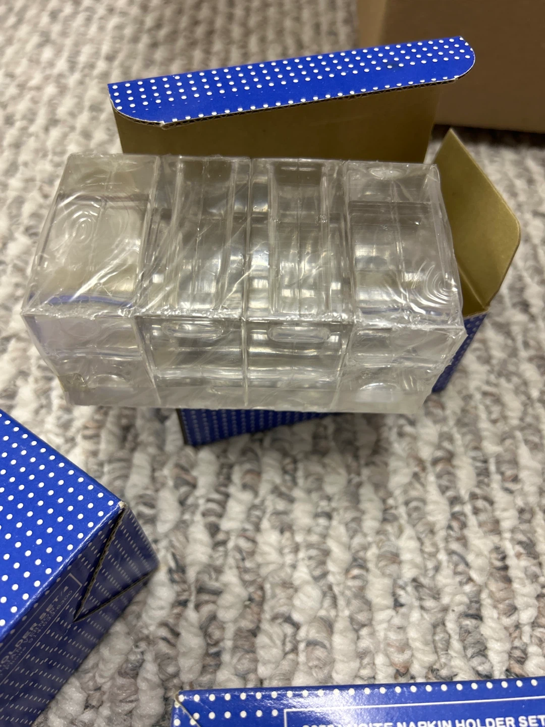 Lillian Vernon Lucite Napkin Holder Set/4 - New - photo 2