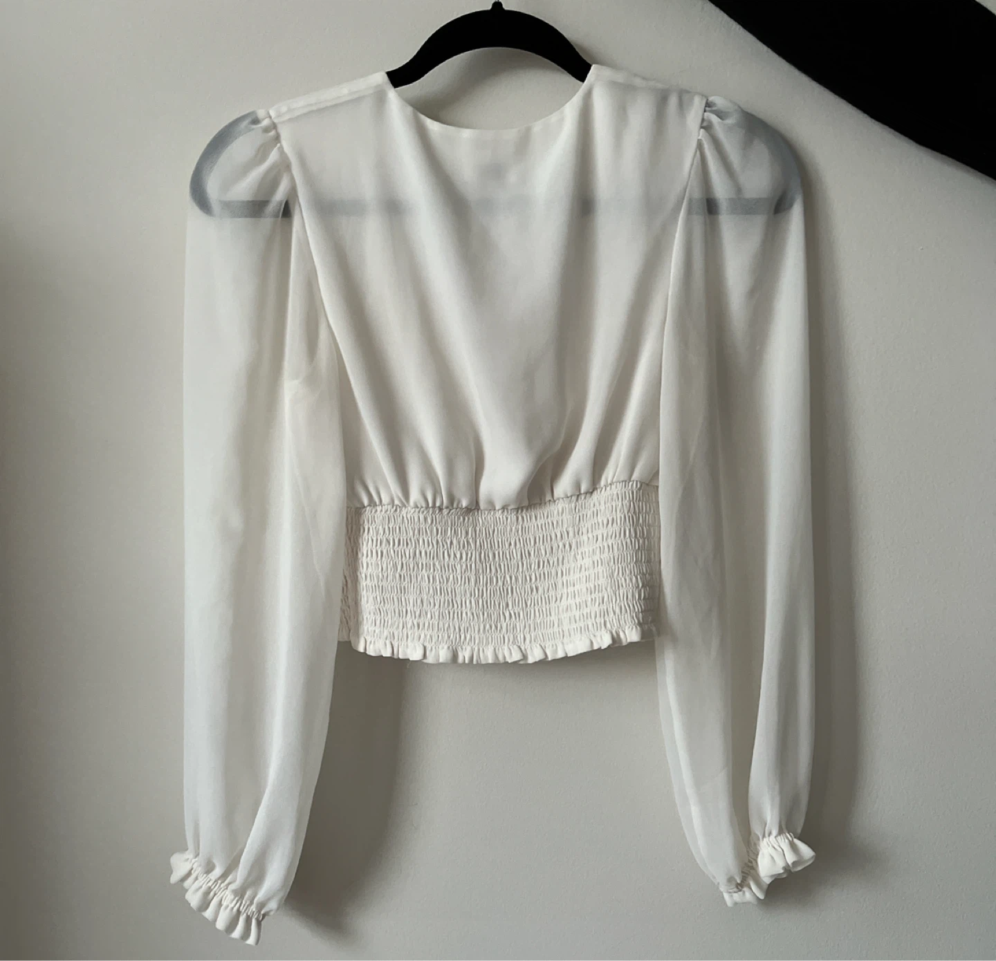 Aritzia Wilfred Longsleeve Cropped Blouse - Size XS - photo 2